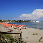 Villaggio Club Dolomiti Sul Mare Resort