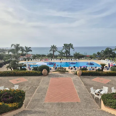 Resort Villaggio Club Dolomiti Sul Mare