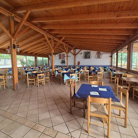 Ośrodek wypoczynkowy Villaggio Club Dolomiti Sul Mare *