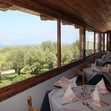 Villaggio Club Dolomiti Sul Mare * Pannaconi