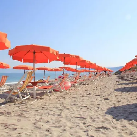 Villaggio Club Dolomiti Sul Mare *