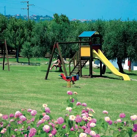 Resort Villaggio Club Dolomiti Sul Mare Pannaconi