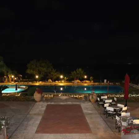 Villaggio Club Dolomiti Sul Mare Resort Pannaconi