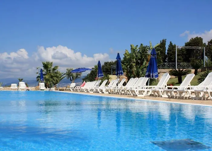 Villaggio Club Dolomiti Sul Mare *