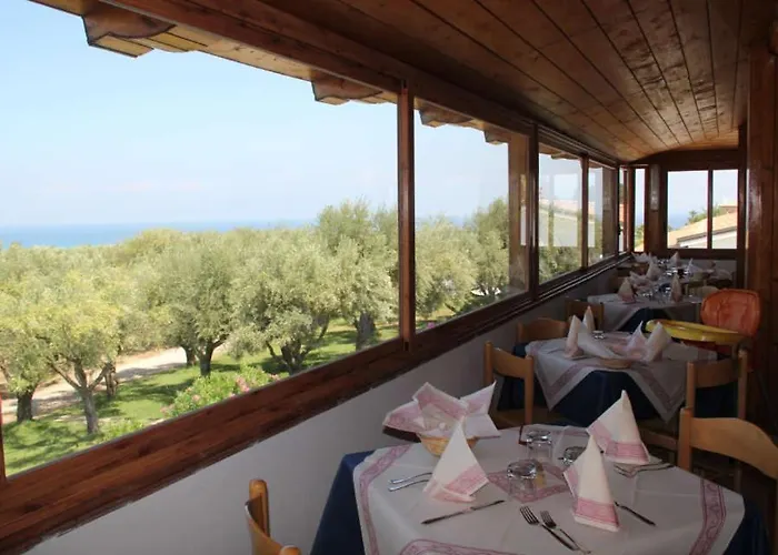 Villaggio Club Dolomiti Sul Mare * Pannaconi