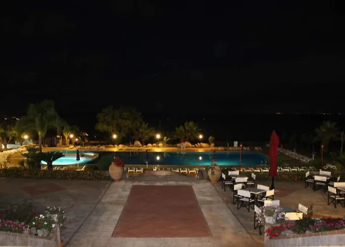 Villaggio Club Dolomiti Sul Mare Resort Pannaconi